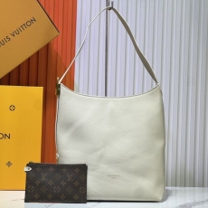 Louis Vuitton Hobo Bags